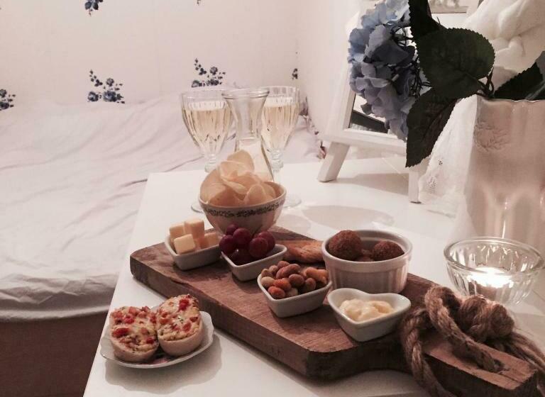 B&b Boerderij Rust, In Pipowagens!