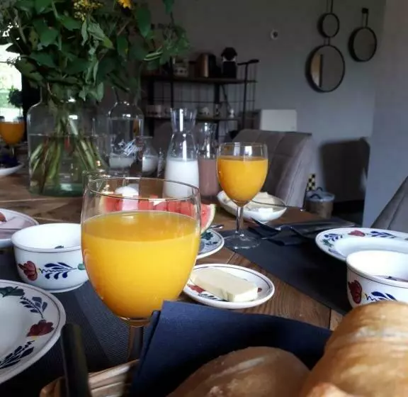 ベッドアンドブレックファースト Bed En Breakfast Het Oelenest