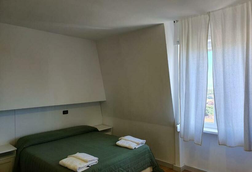 住宿加早餐  Camere Santa Rita