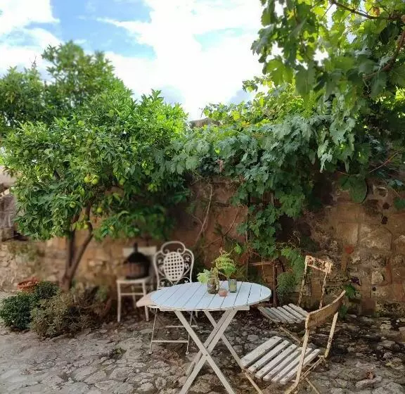 Aamiaismajoitus (B&B) Casa Aulivo