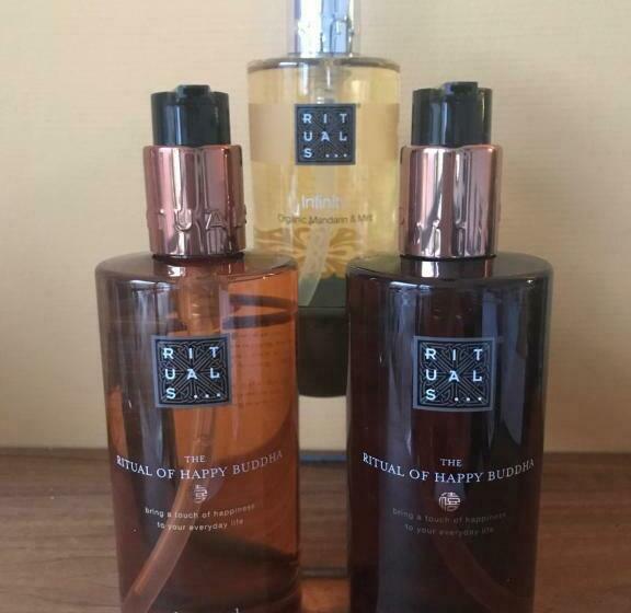 住宿加早餐  Zzzuite25