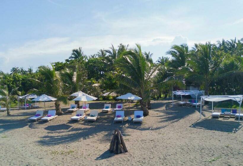 L Sirene Boutique Resort