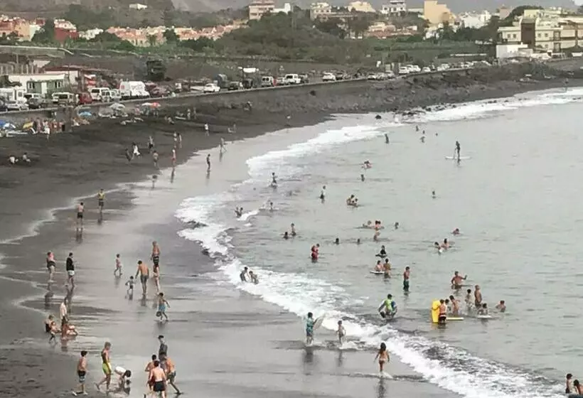 Majatalo Apartamentos Playamar