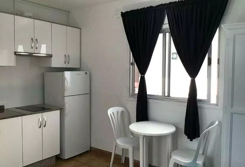 Majatalo Apartamentos Playamar