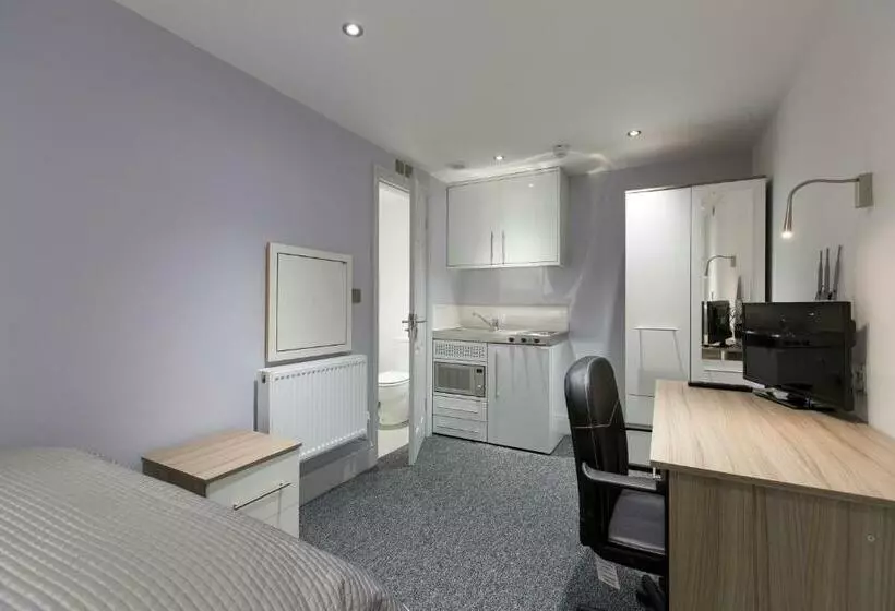 Majatalo Old County Court