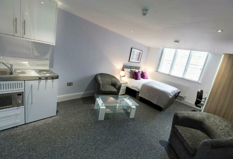 膳宿费 Old County Court