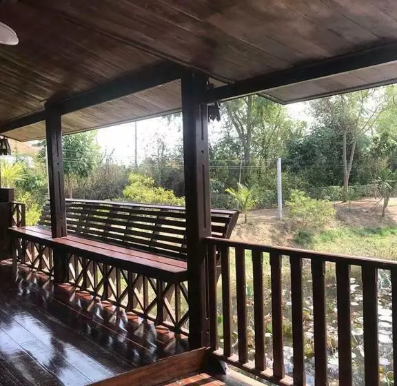 Majatalo Thakrayang Brass Artisan Home Stay