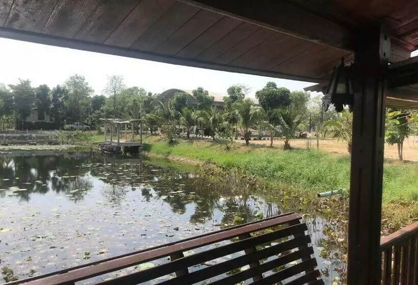 Majatalo Thakrayang Brass Artisan Home Stay