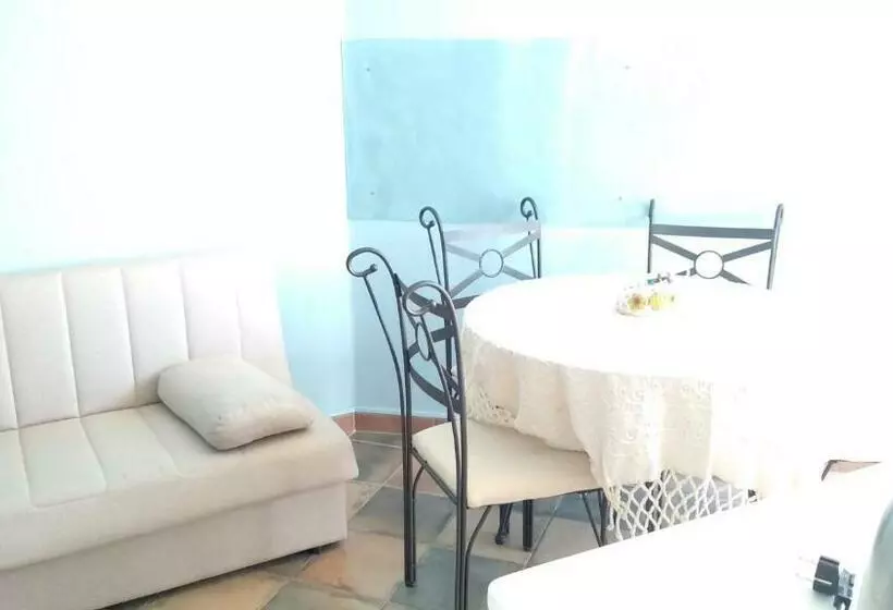 ベッドアンドブレックファースト Nereidi