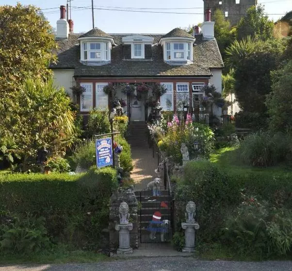 Aamiaismajoitus (B&B) The Moorings