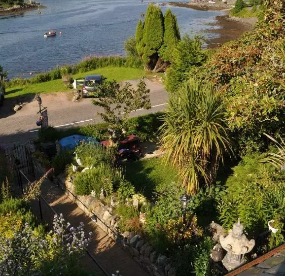 Aamiaismajoitus (B&B) The Moorings