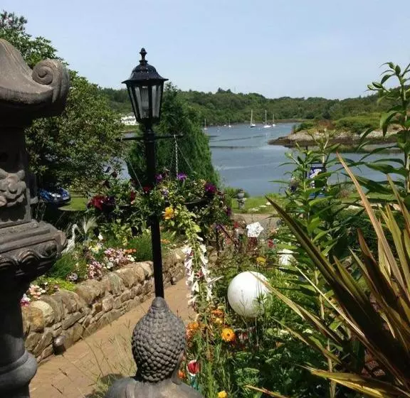 Aamiaismajoitus (B&B) The Moorings