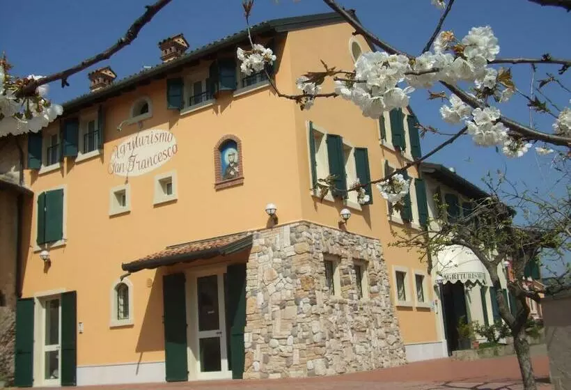 ホテル Agriturismo San Francesco