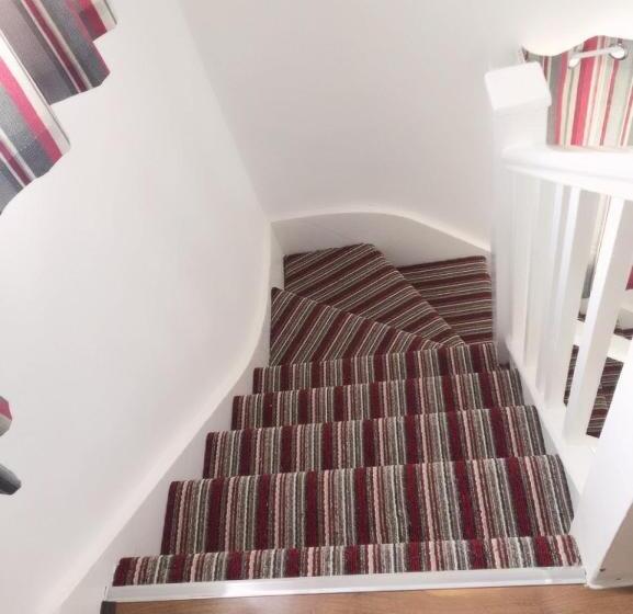 Pensione Bexleyheath Station House