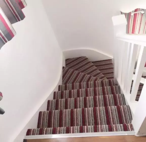 Majatalo Bexleyheath Station House