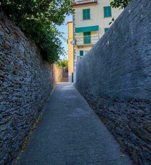 Пансион Madüneta 5 Terre