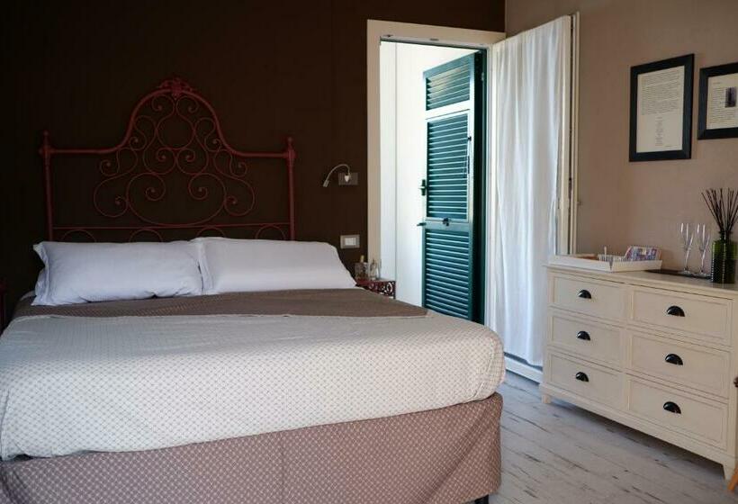 Пансион Madüneta 5 Terre