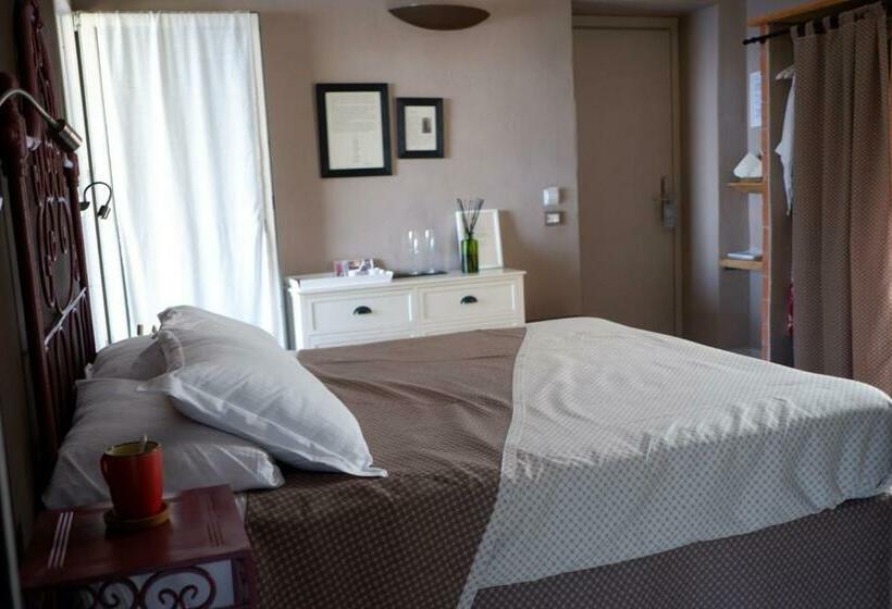 Пансион Madüneta 5 Terre