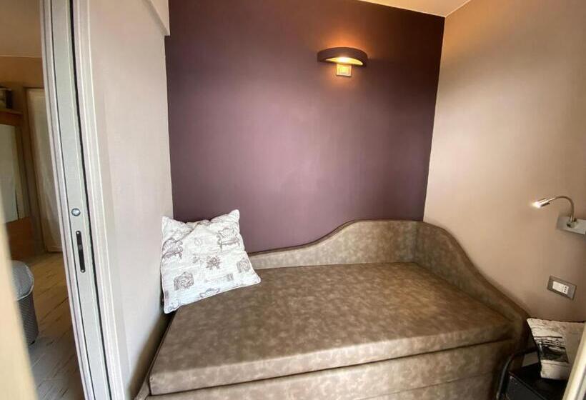 Пансион Madüneta 5 Terre