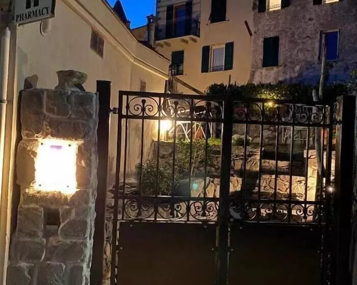 ペンション Madüneta 5 Terre