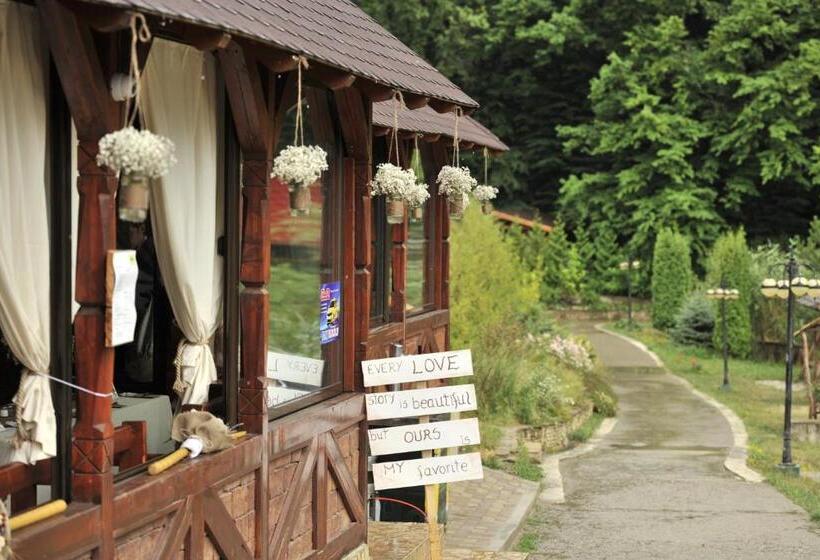 Resort Complex Hamak