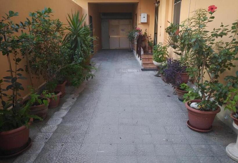 تختخواب و صبحانه Blu Mare   Milazzo