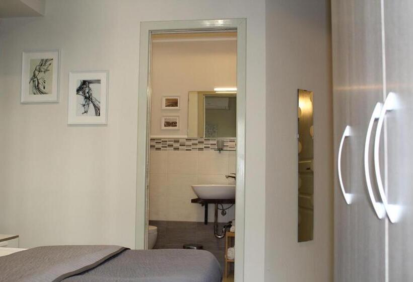 تختخواب و صبحانه Blu Mare   Milazzo