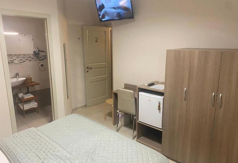 تختخواب و صبحانه Blu Mare   Milazzo