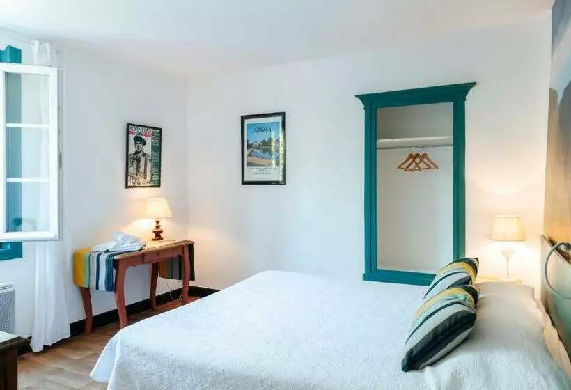 ベッドアンドブレックファースト Chambres D Hotes Aguerria