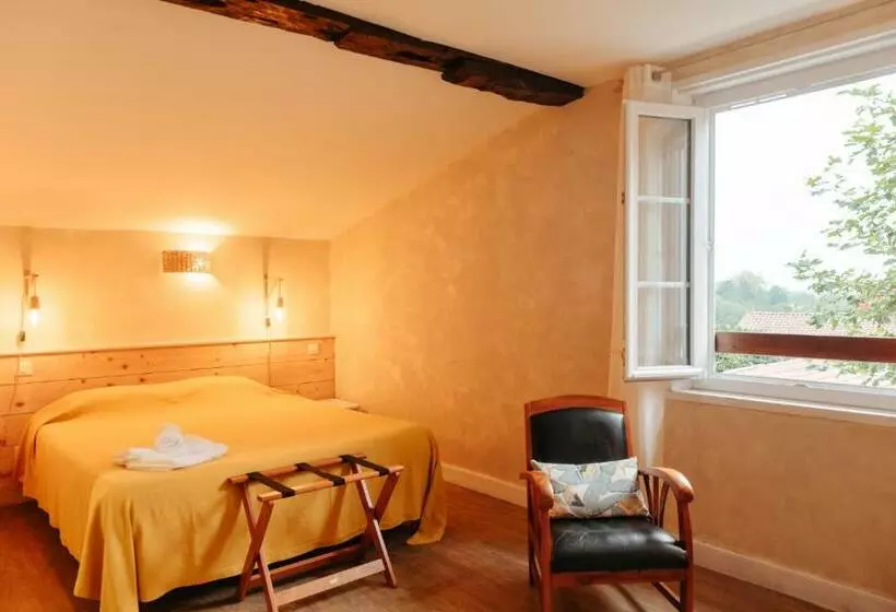 ベッドアンドブレックファースト Chambres D Hotes Aguerria