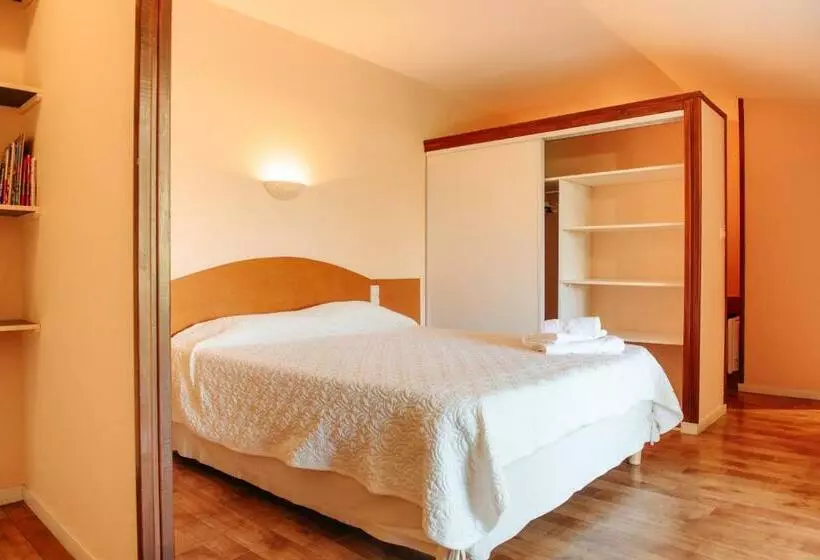 ベッドアンドブレックファースト Chambres D Hotes Aguerria