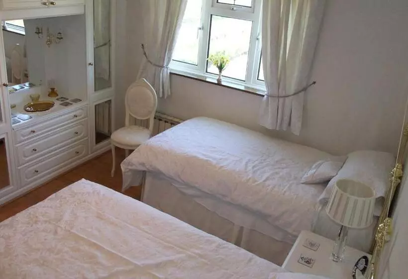 Aamiaismajoitus (B&B) Erw Lon Farm