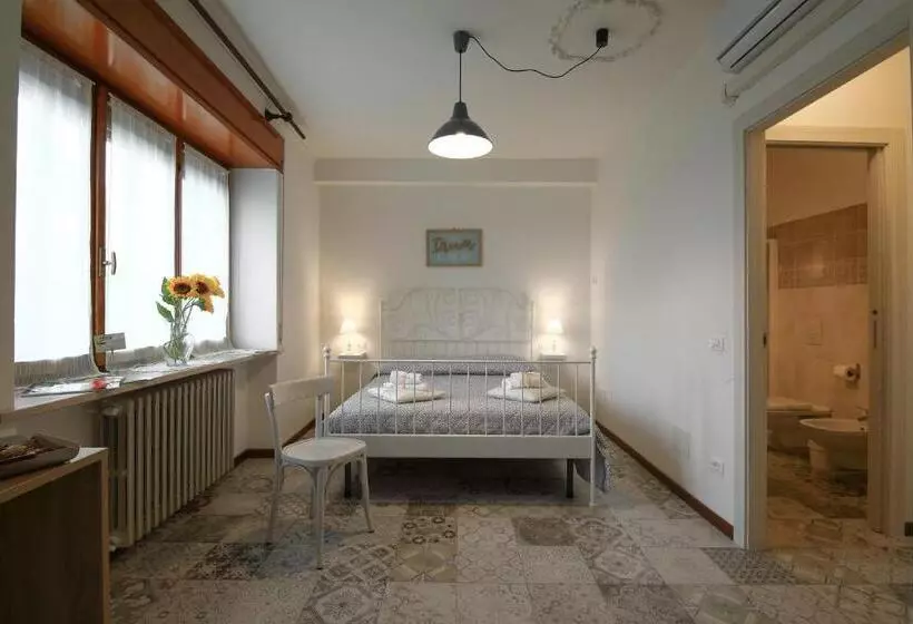 Aamiaismajoitus (B&B) Ingarda Rooms