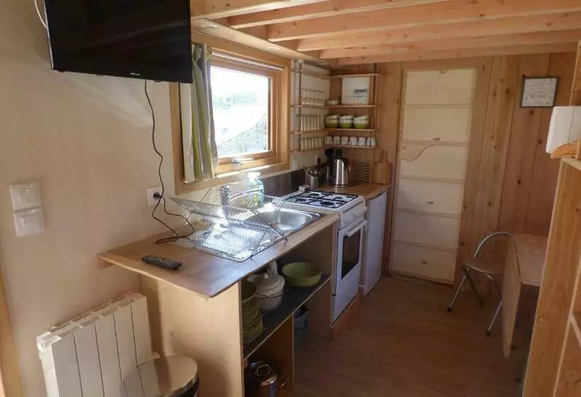 Aamiaismajoitus (B&B) Le Vallon Des 5 Roses