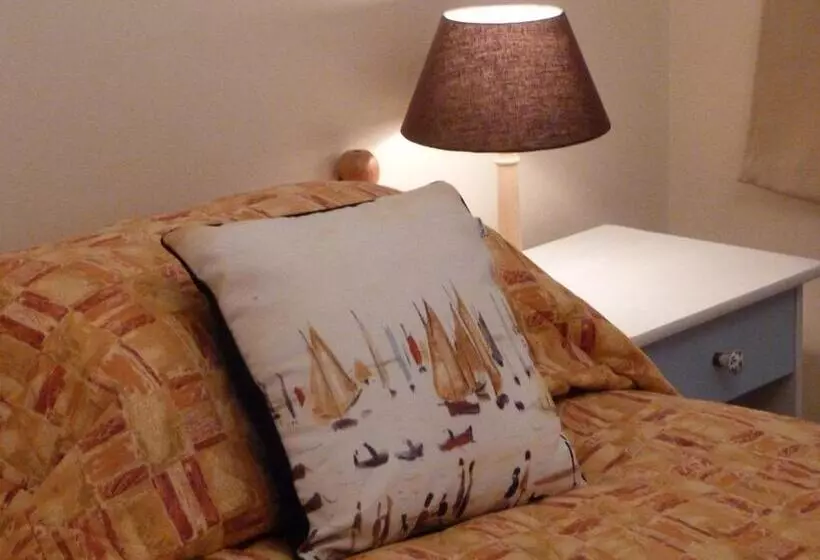 Aamiaismajoitus (B&B) The Steading At Barmore