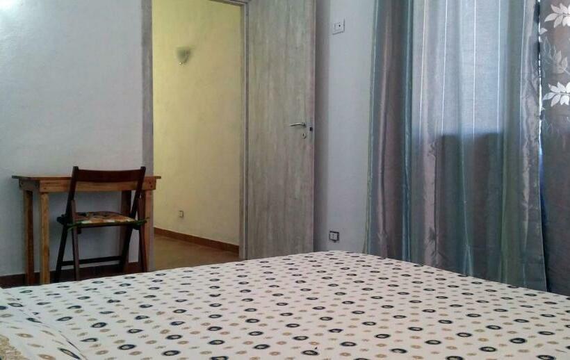 בית מלון כפרי Il Chiosco Giallo