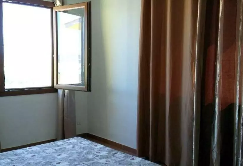 Hotelli Il Chiosco Giallo