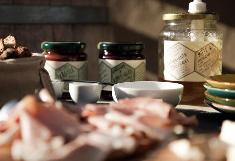 La Casa Di Paglia B&b