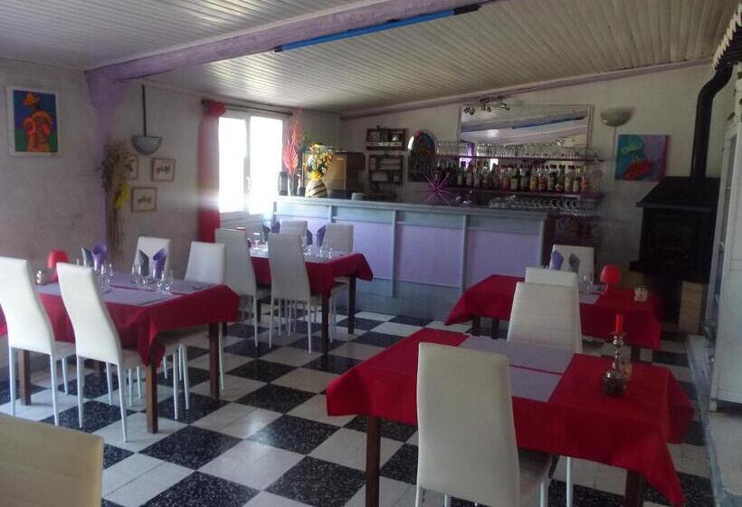 ペンション Auberge Des Garrigues