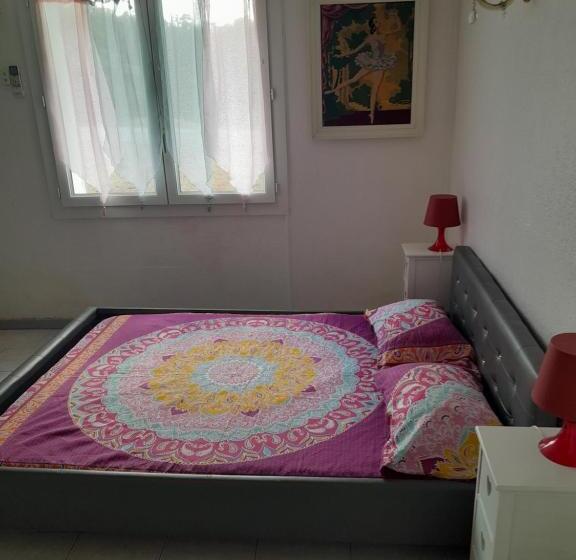 ペンション Auberge Des Garrigues