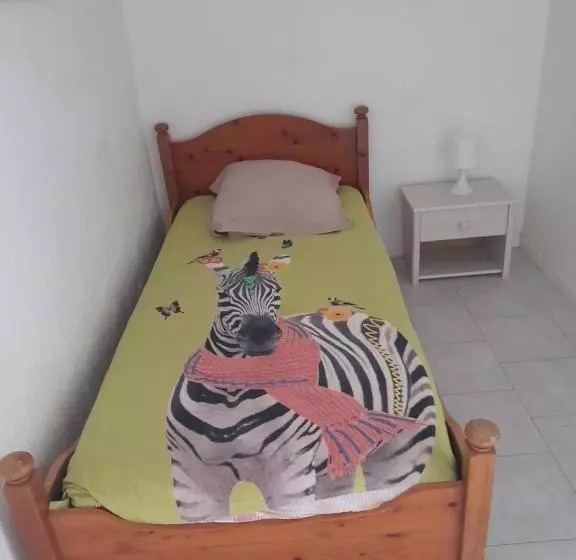 ペンション Auberge Des Garrigues