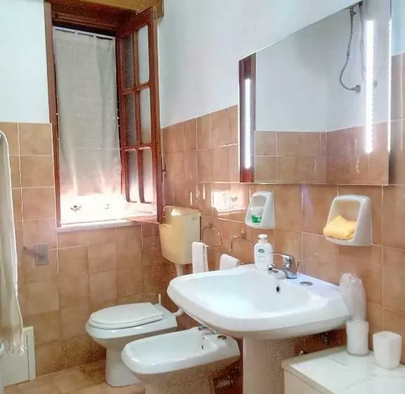 Majatalo L Angolo Di Rosa