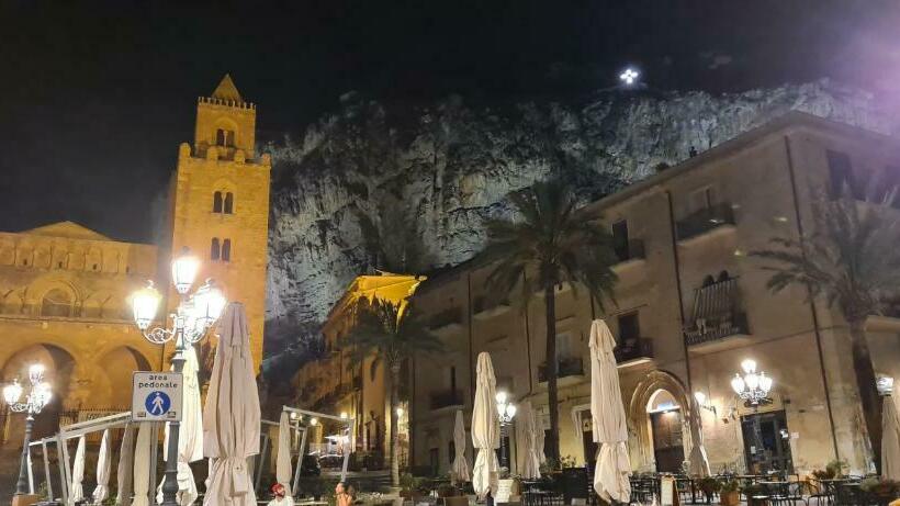 Пансион L Angolo Di Rosa