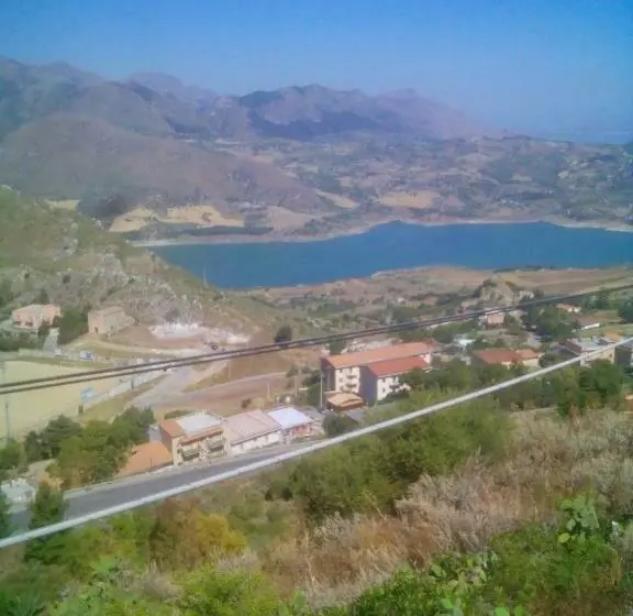 Majatalo L Angolo Di Rosa