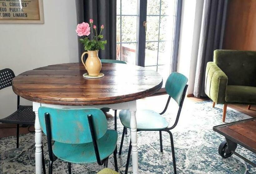 ペンション Onefourfour Apartment