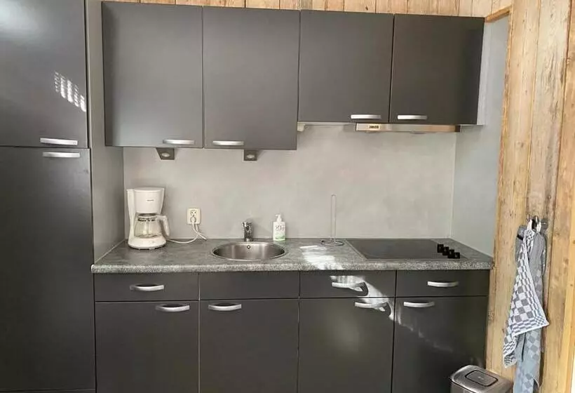 Aamiaismajoitus (B&B) Hof Van Donzel