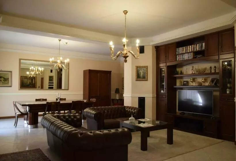 Aamiaismajoitus (B&B) La Suite Del Vulcano