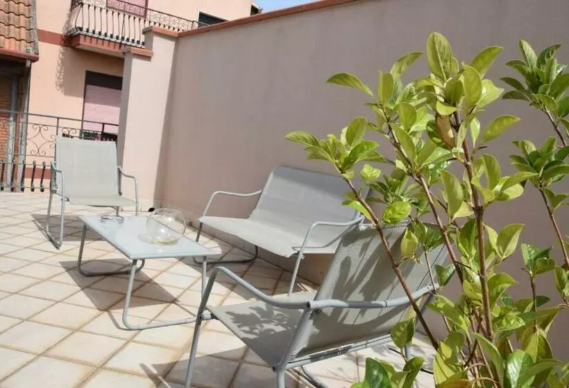 Aamiaismajoitus (B&B) La Suite Del Vulcano