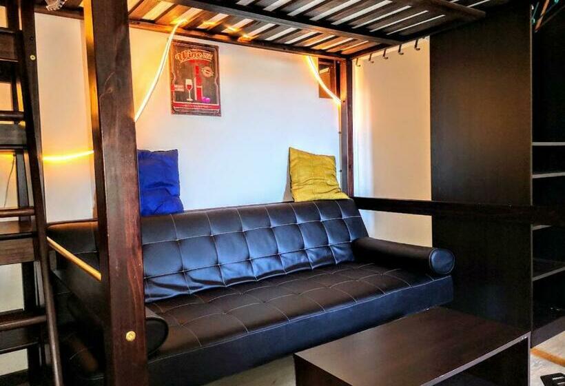 Pansiyon Mini Studio De 13 M2 Avec Terrasse 15 Mn Centre Nimes