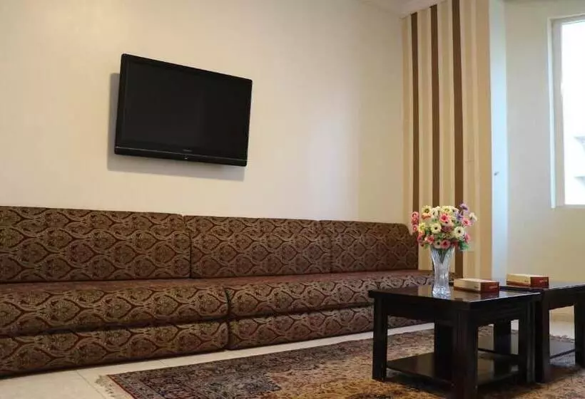 Al Alya Hotel Rooms And Suites